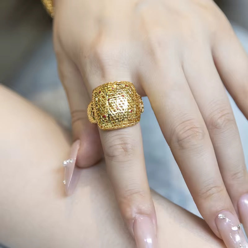 3D Hollow Gold Gem Ring